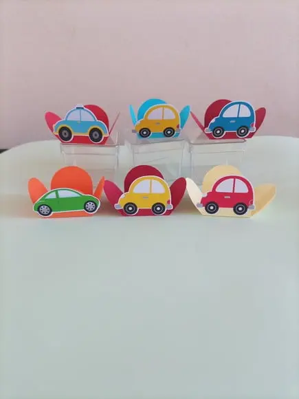 30 Forminhas Carrinhos para Docinhos
