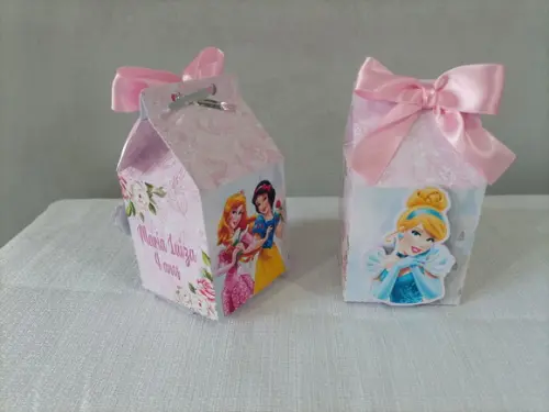40 Lembrancinhas Princesas