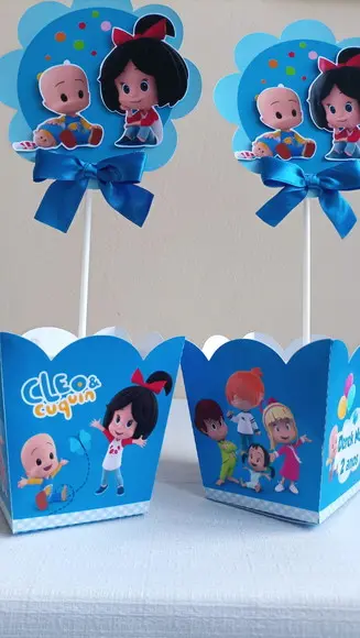 Centro de Mesa Cléo e Cuquin Menino