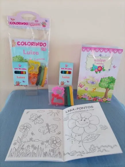 Kit Colorir com Massinha Jardim Encantado