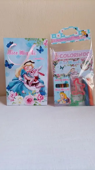 Kit Colorir Alice no País das Maravilhas