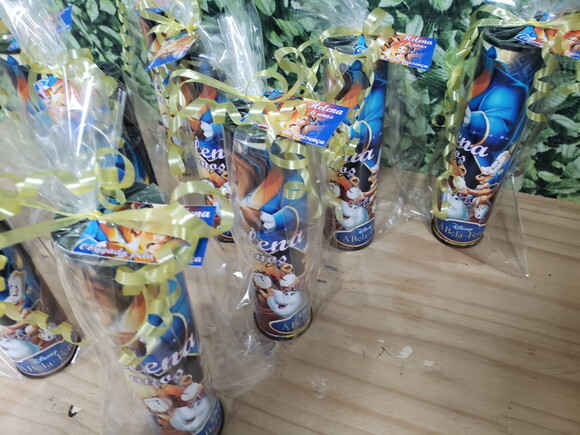 a Bela e a Fera Lembrancinha Pega Varetas Personalizada