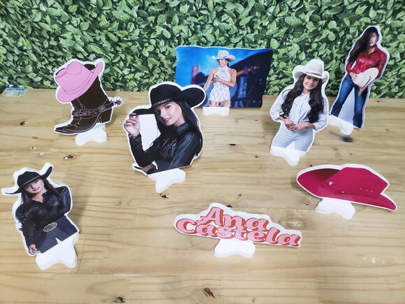 Ana Castela Kit Displays de Mesa 8 Peças Pronta Entrega