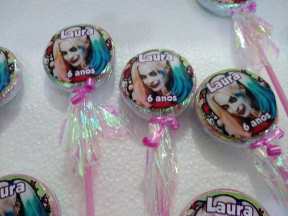 Arlequina Pirulitos com Papel Nacarado Personalizados