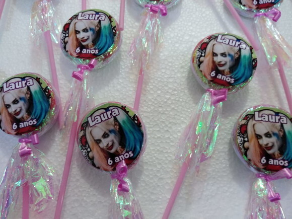 Arlequina Pirulitos com Papel Nacarado Personalizados