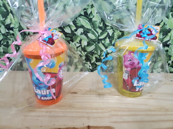 as Pistas da Blue Copo Canudo Personalizado e Embalado