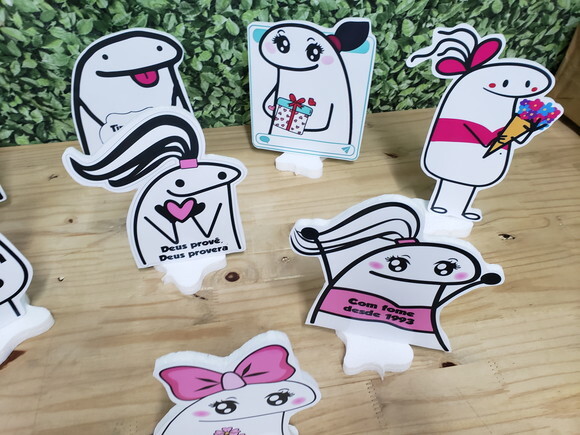 Bento Florky Menina Displays Mesa 9 Peças Pronta Entrega