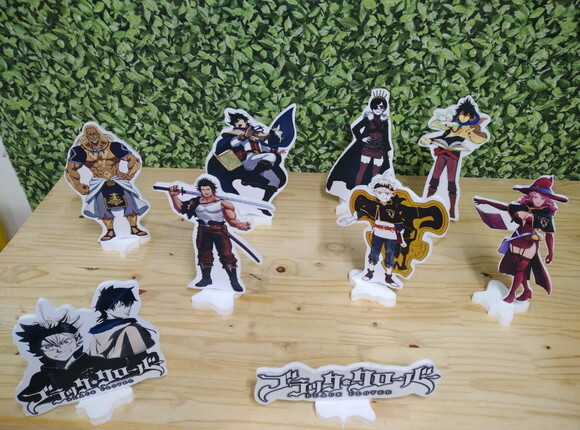 Black Clover Kit de Mesa Displays 9 Peças Pronta Entrega