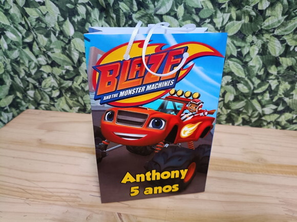 Blaze Sacola Personalizada Pronta Entrega Tam 24x17x8 cm