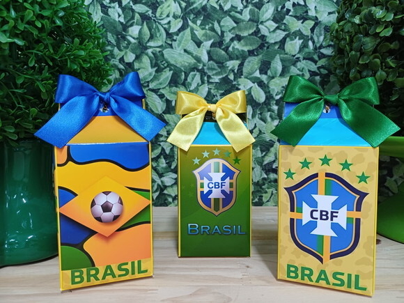 Brasil Caixa Milk Personalizada Copa 2026 Pronta Entrega
