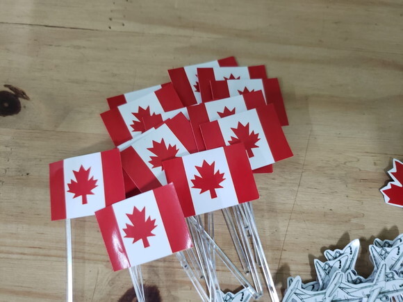 Canadá Viagem Topper para Docinhos Pronta Entrega 36 Unid