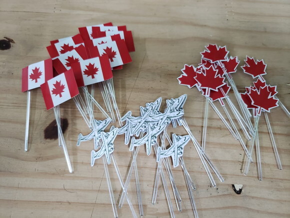 Canadá Viagem Topper para Docinhos Pronta Entrega 36 Unid