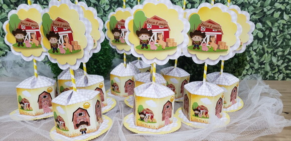 Centro de Mesa ou Lembrancinhas Fazendinha Personalizado