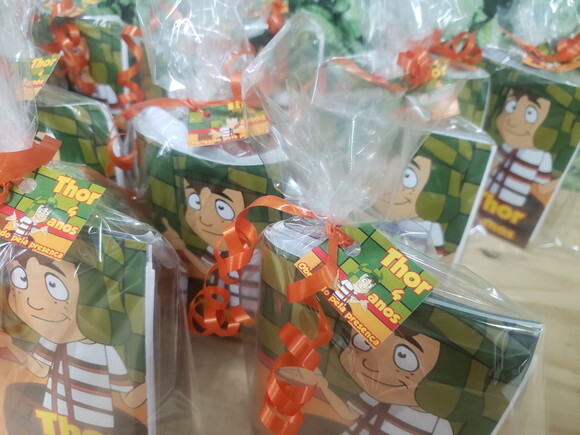 Chaves Kit Lembrancinha Personalizado Pronta Entrega