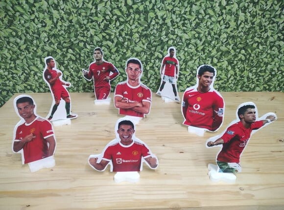 Cristiano Ronaldo Kit de Mesa Displays 8 Peças Pronta Entreg