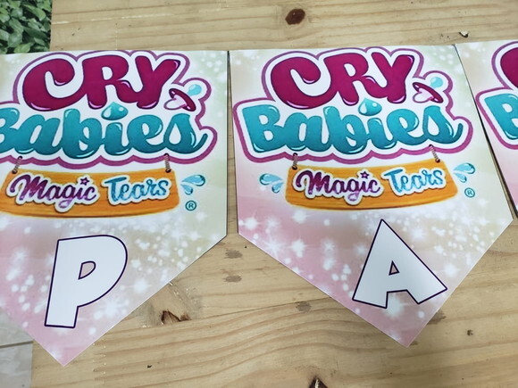 Cry Babies Varal Personalizado Parabens Mais Nome
