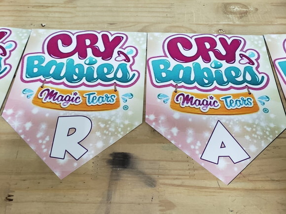 Cry Babies Varal Personalizado Parabens Mais Nome
