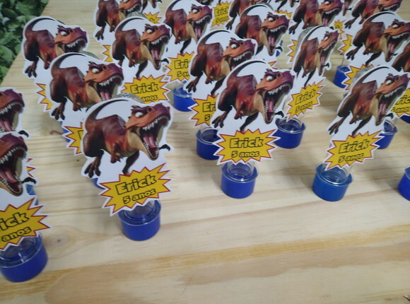 Dinossauros Tubets com Apliques Personalizados