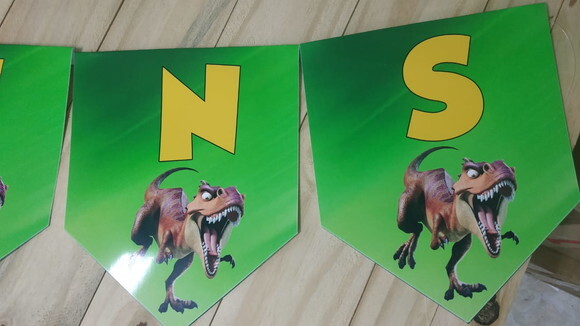 Dinossauros Varal Parabéns Mais Nome Pronta Entrega