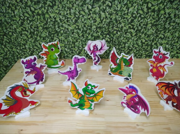 Dragões Kit de Mesa 10 Peças Displays Pronta Entrega