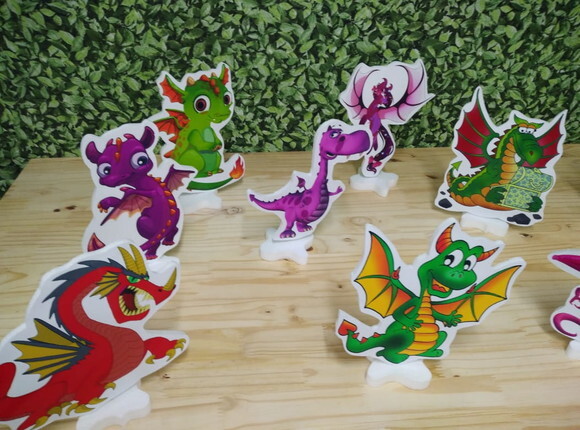 Dragões Kit de Mesa 10 Peças Displays Pronta Entrega