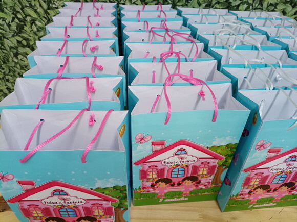 Gemeas Sacolas Personalizada Tam 24x17x8 cm Pronta Entrega