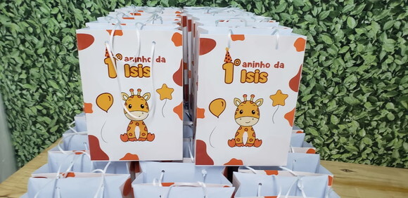 Girafinha Sacola Personalizada Tam Médio 24x17x8 cm