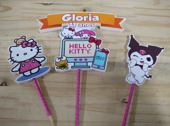 Hello Kitty e Amigos Topo de Bolo Personalizado P Entrega