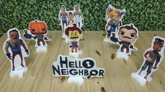 Hello Neighbor Kit de Mesa Displays 8 Peças Pronta Entrega