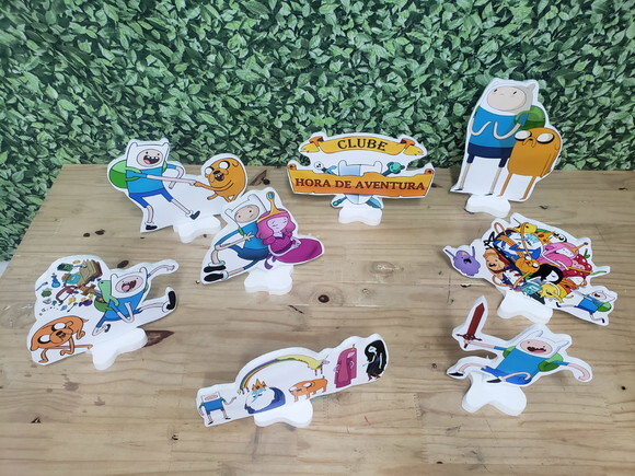 Hora da Aventura Kit Displays Mesa 8 Peças Pronta Entrega