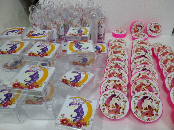 Kit Unicornio 90 Unid Latinhas Tubets Caixinhas Personaliz