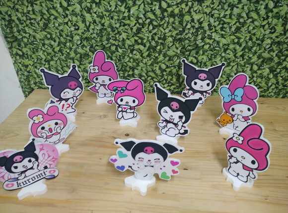 Kuromy e My Melody 10 Displays de Mesa Pronta Entrega