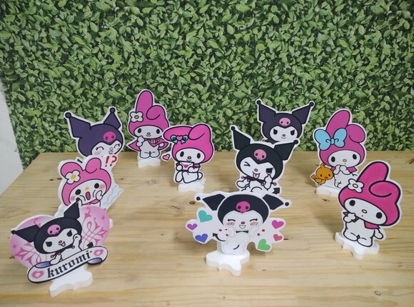 Kuromy e My Melody 10 Displays de Mesa Pronta Entrega