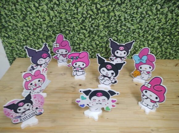 Kuromy e My Melody 10 Displays de Mesa Pronta Entrega