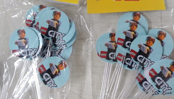 Lego City Topper para Docinhos Pronta Entrega 36 Unidades
