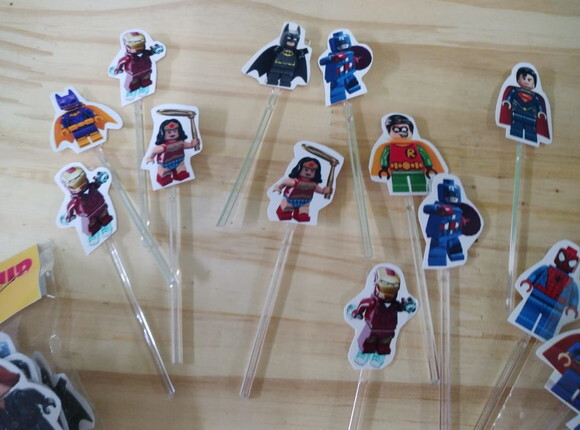 Lego Heróis Topper para Docinhos 36 Unidades Pronta Entrega