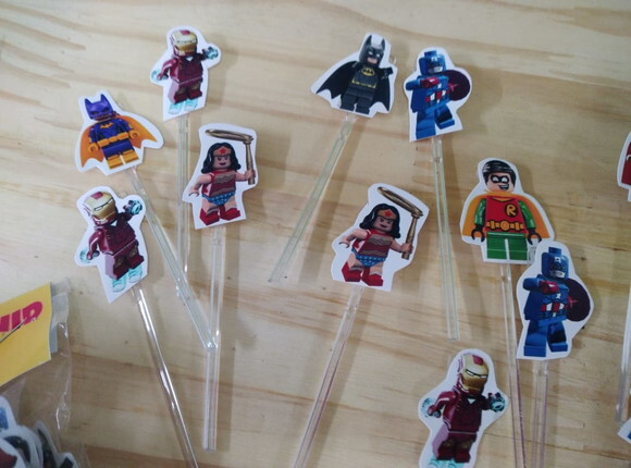 Lego Heróis Topper para Docinhos 36 Unidades Pronta Entrega