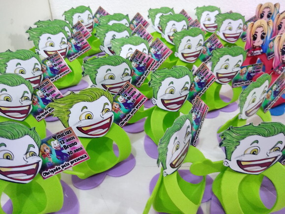 Lembrancinha Arlequina e Coringa Babys Personalizadas