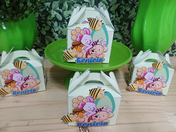 Lembrancinha Caixa Maleta Luxo Pooh Personalizada