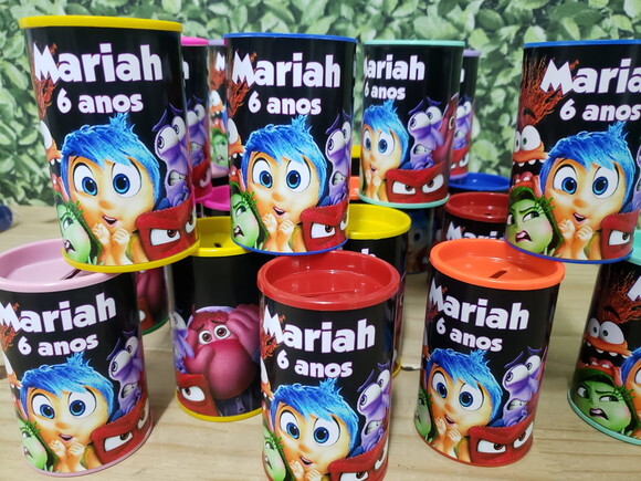 Lembrancinha Divertidamente Cofrinho Personalizado