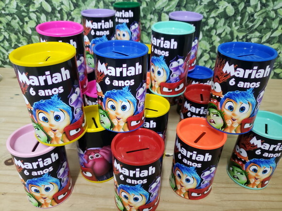 Lembrancinha Divertidamente Cofrinho Personalizado