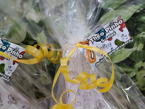 Lembrancinha Jogo de Raquetes com Bolinha Personalizado