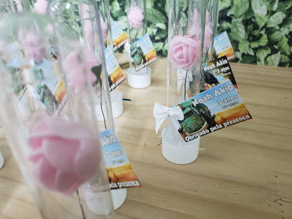 Lembrancinhas Tubetes com Rosinhas Personalizadas Pronta Ent