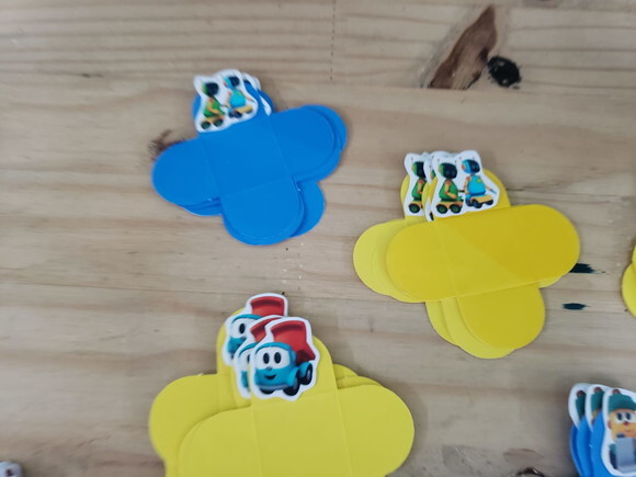 Léo Caminhão Forminhas Decoradas 36 Unid Pronta Entrega