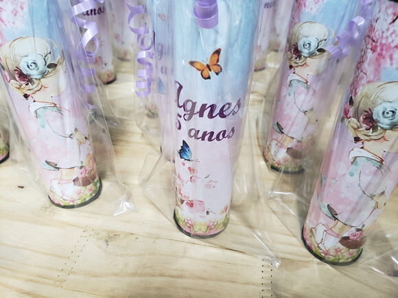 Menina Camponesa Borboleta Pega Varetas Personalizado