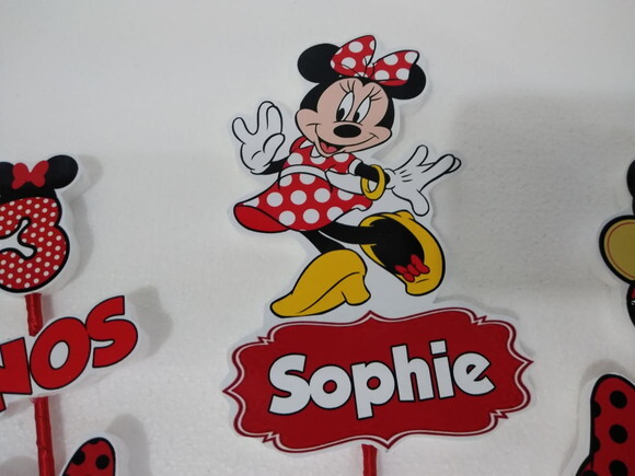 Minie Vermelha Topo de Bolo Personalizado