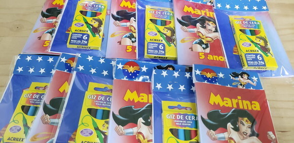Mulher Maravilha Caderninho para Colorir Personalizado