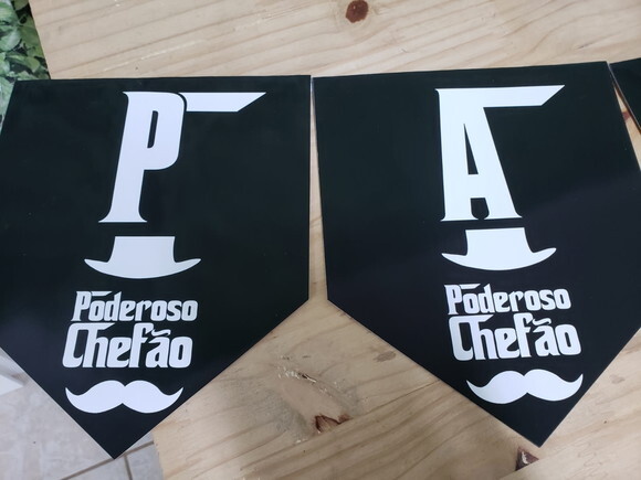 Poderosso Chefão Varal Personalizado Parabens Mais Nome