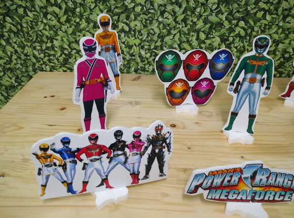 Power Rangers Mega Force Kit de Mesa Displays 8 Peças