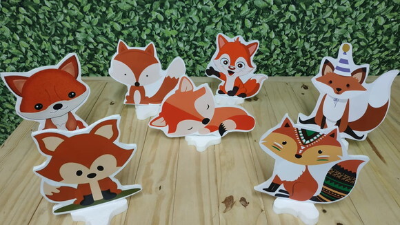Raposinha Kit de Mesa Displays 8 Peças Pronta Entrega